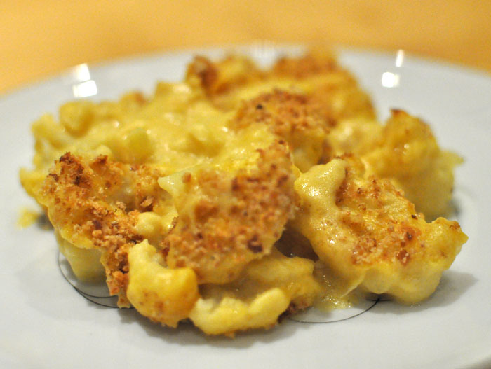 Mac and Cheese-Style Cauliflower